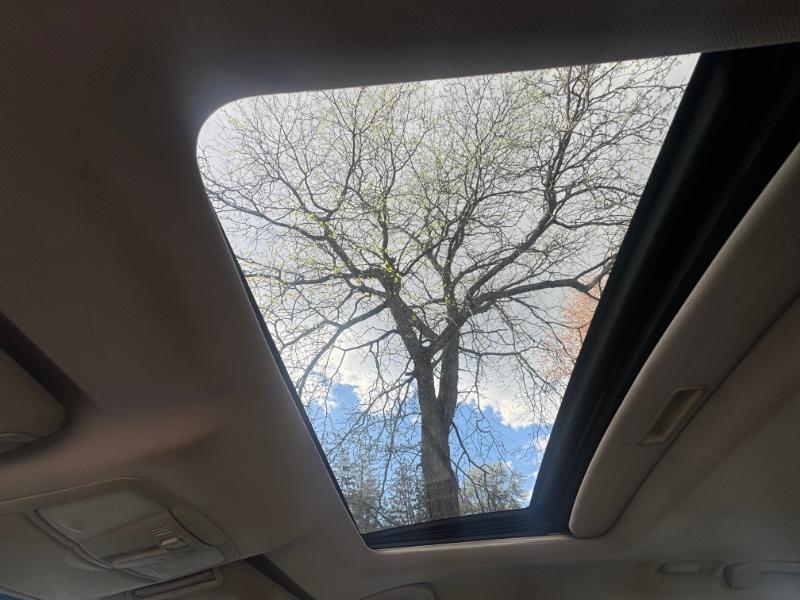 Nissan Maxima SV 2010