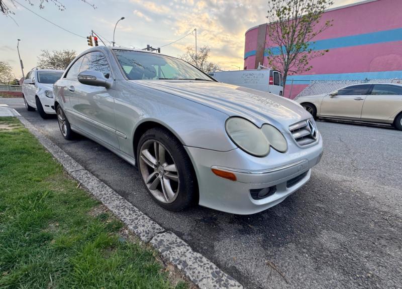 Mercedes-Benz CLK-Class CLK350 Coupe 2006