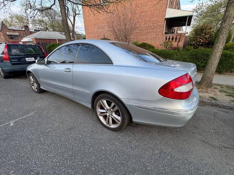 Mercedes-Benz CLK-Class CLK350 Coupe 2006