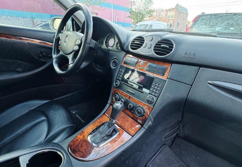 Mercedes-Benz CLK-Class CLK350 Coupe 2006