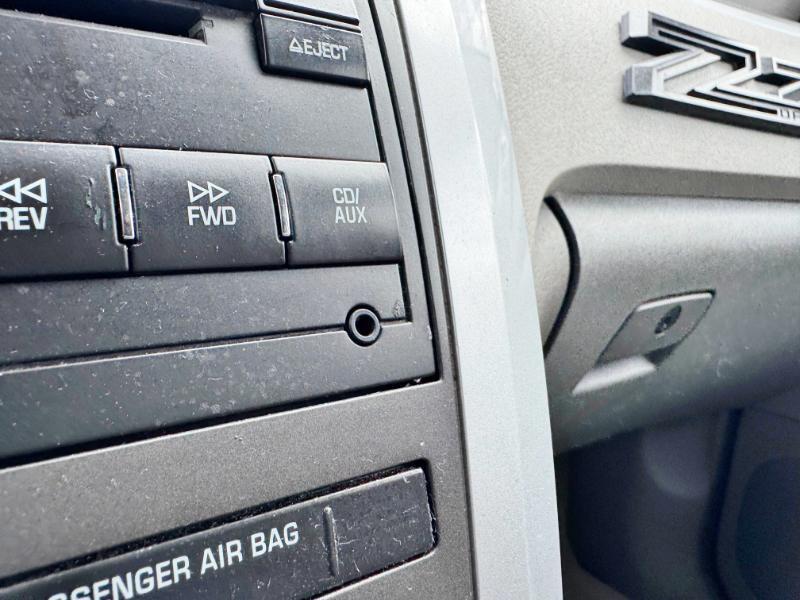 Chevrolet Traverse LS AWD 2010