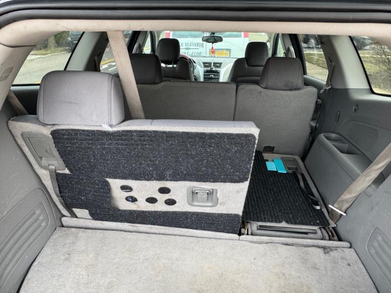 Chevrolet Traverse LS AWD 2010