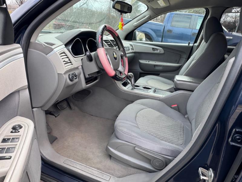 Chevrolet Traverse LS AWD 2010