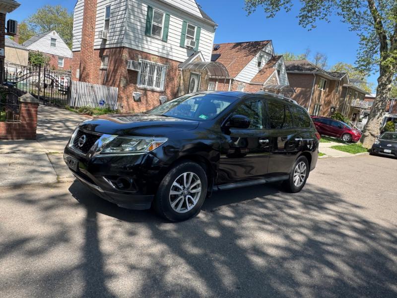 2014 Nissan Pathfinder S 4WD
