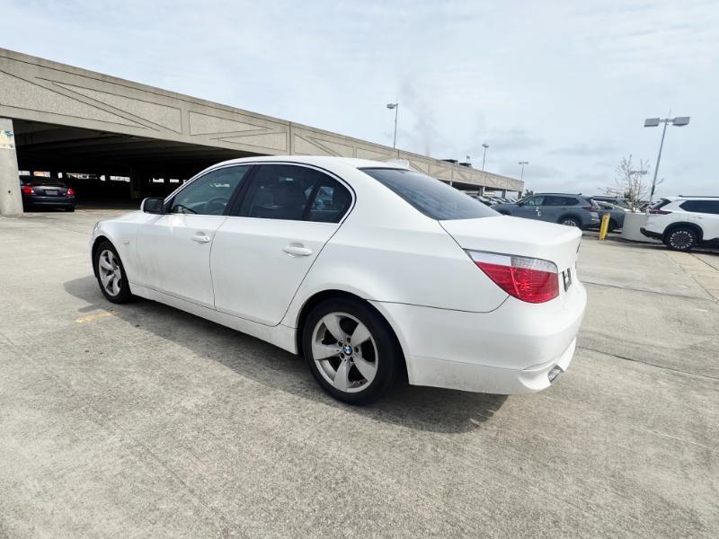 BMW 5-Series 525i 2007