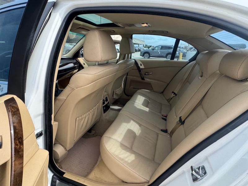 BMW 5-Series 525i 2007