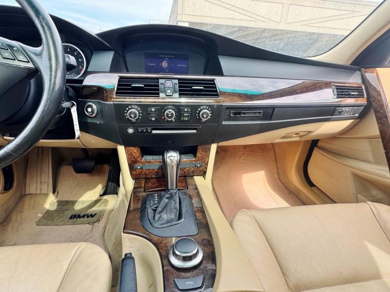 BMW 5-Series 525i 2007