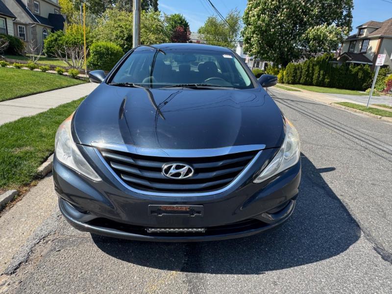 Hyundai Sonata GLS 2012