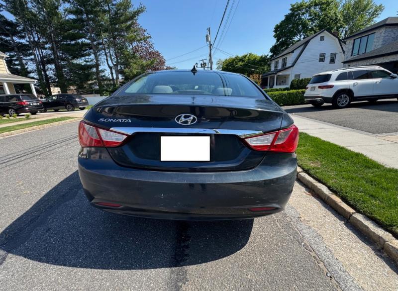 Hyundai Sonata GLS 2012