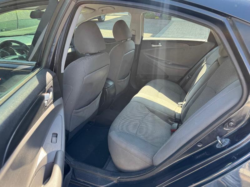 Hyundai Sonata GLS 2012