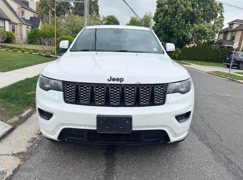 Jeep Grand Cherokee  2018