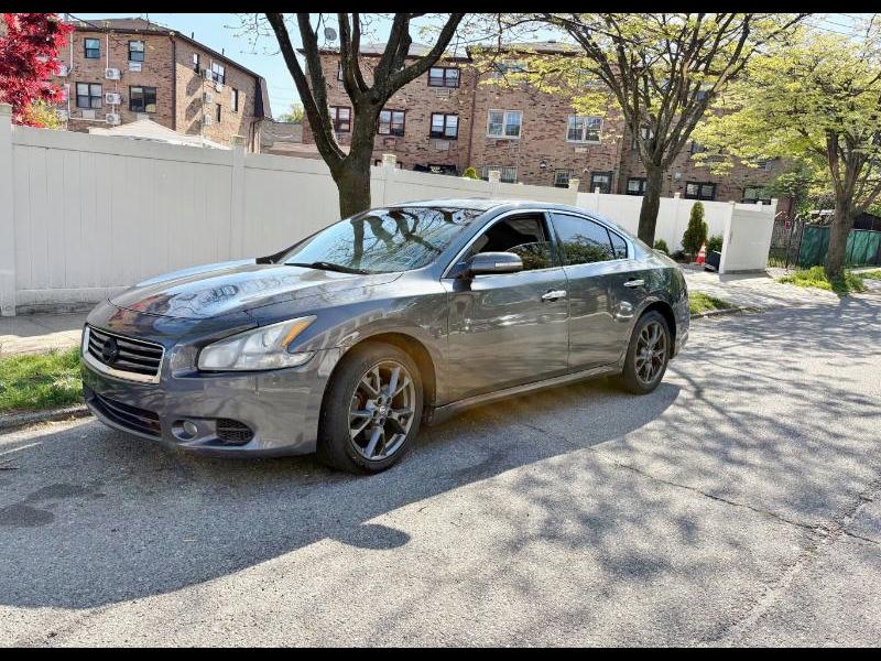 2012 Nissan Maxima SV