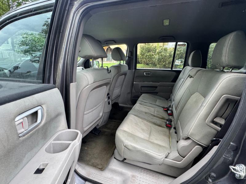Honda Pilot LX 4WD 5-Spd AT 2015