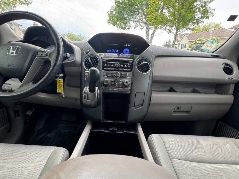 Honda Pilot LX 4WD 5-Spd AT 2015