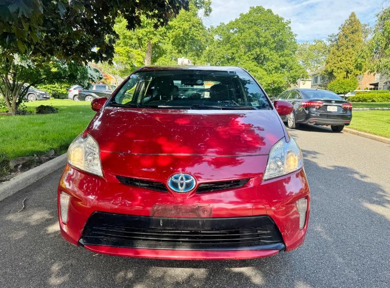 Toyota Prius Four 2015