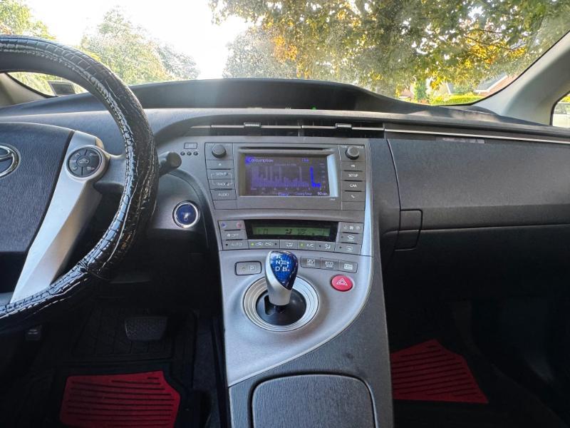 Toyota Prius Four 2015