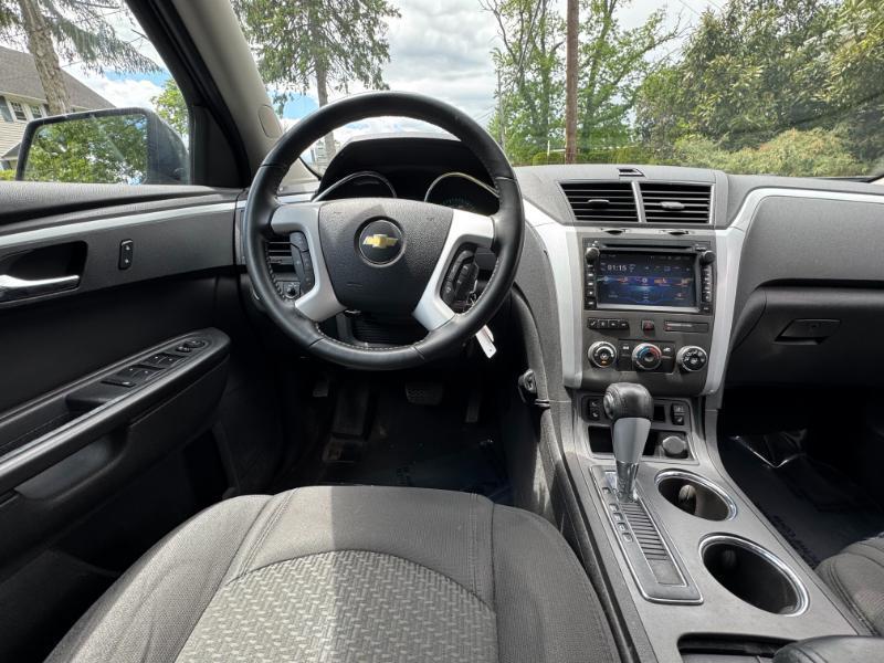 Chevrolet Traverse LT AWD 2012