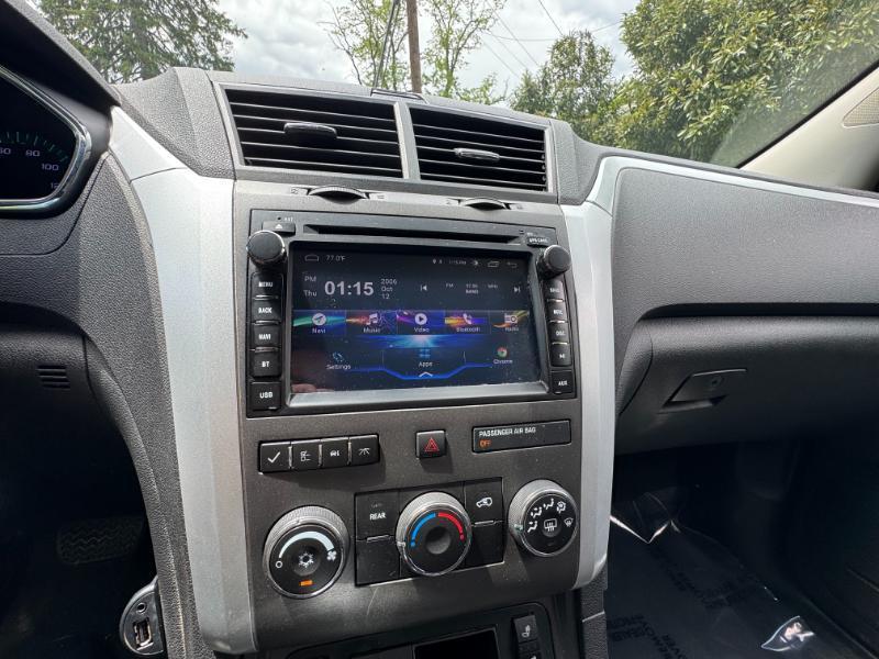 Chevrolet Traverse LT AWD 2012