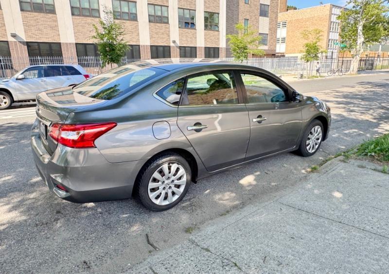Nissan Sentra S 2017