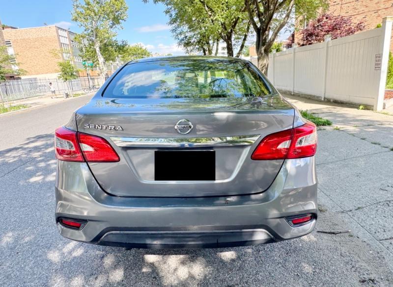 Nissan Sentra S 2017