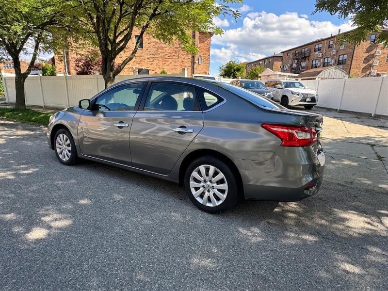 Nissan Sentra S 2017