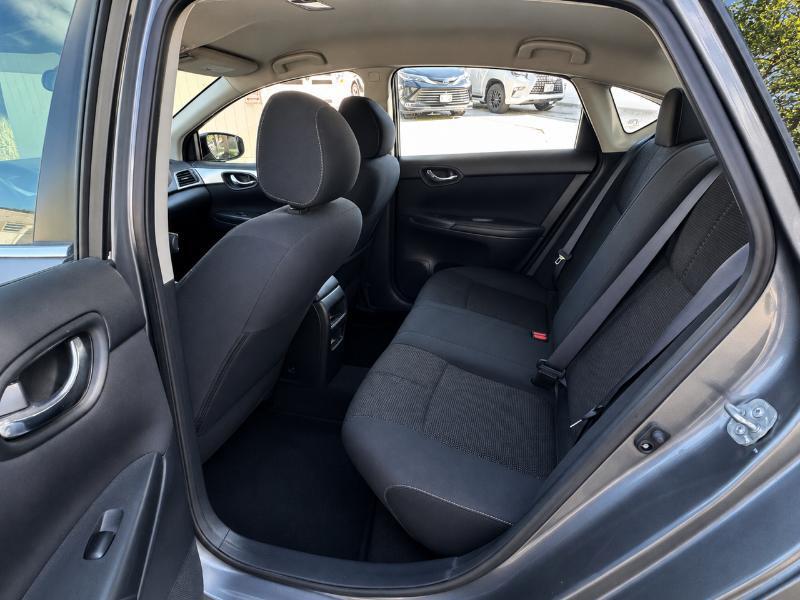 Nissan Sentra S 2017