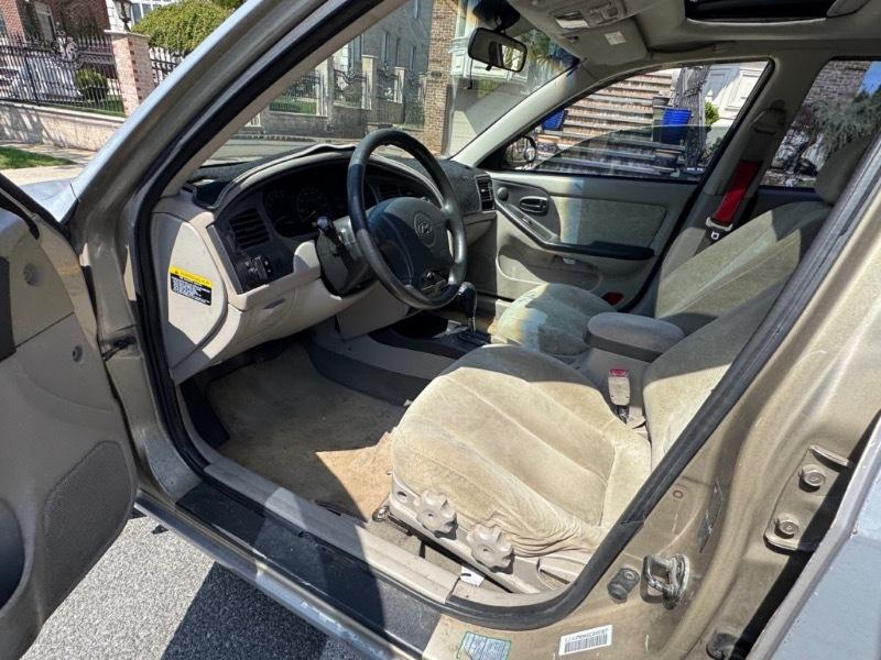 Hyundai Elantra GLS 2003