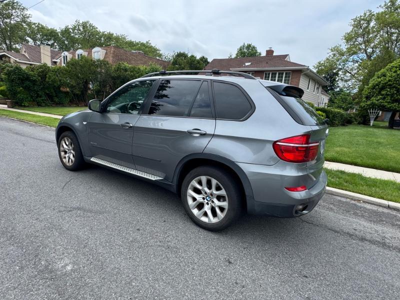 BMW X5 xDrive35i 2013