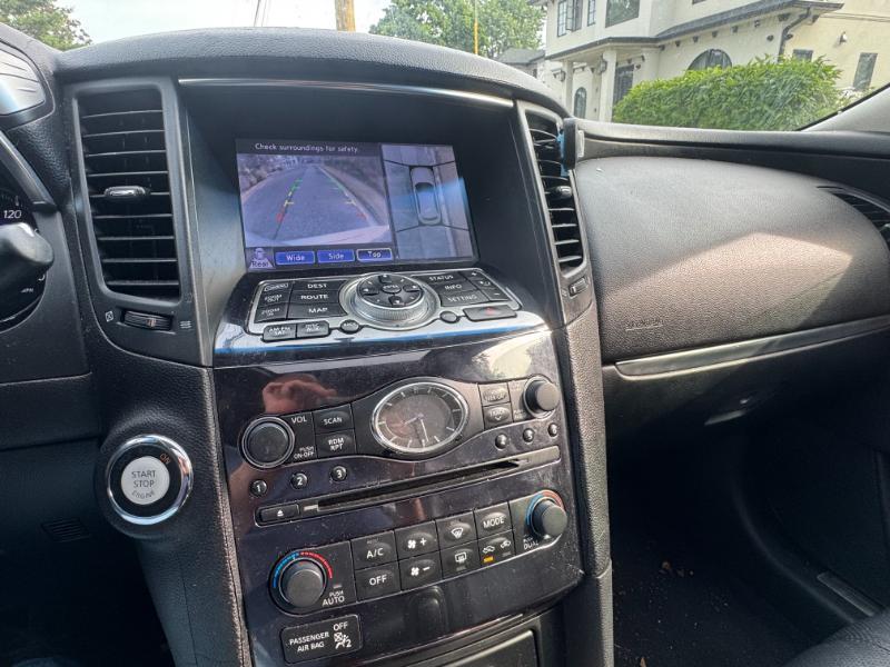 Infiniti FX FX35 AWD 2011