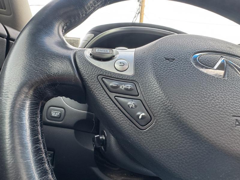 Infiniti FX FX35 AWD 2011
