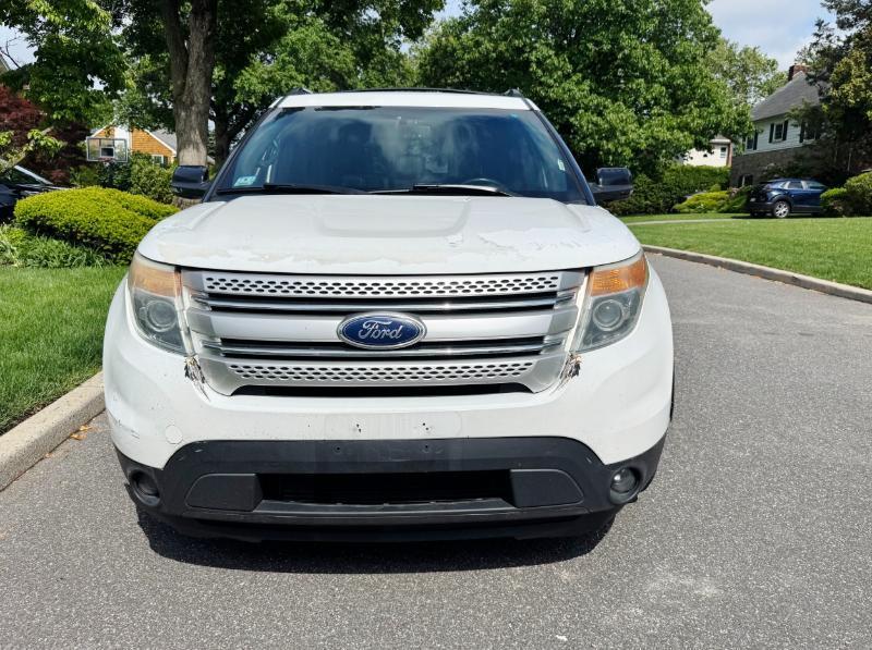 Ford Explorer XLT 4WD 2013