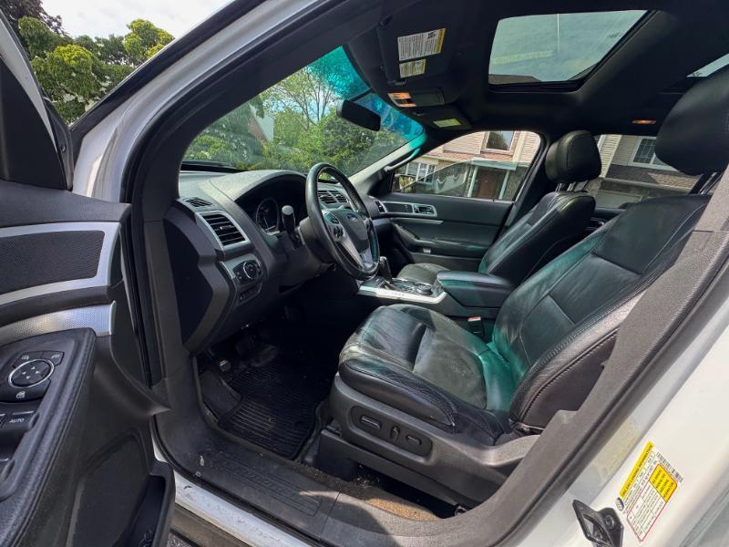Ford Explorer XLT 4WD 2013