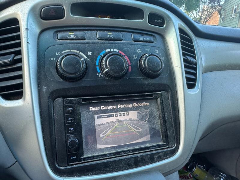 Toyota Highlander  2006