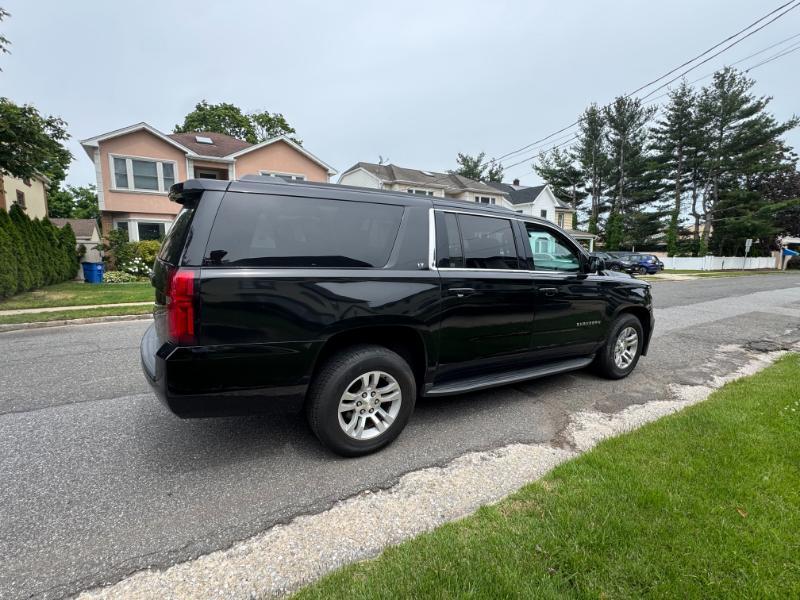 Chevrolet Suburban LT 4WD 2019