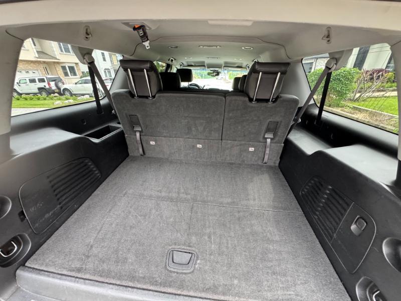 Chevrolet Suburban LT 4WD 2019
