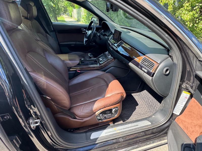 Audi A8 4.0T Sedan L quattro Tiptronic 2013