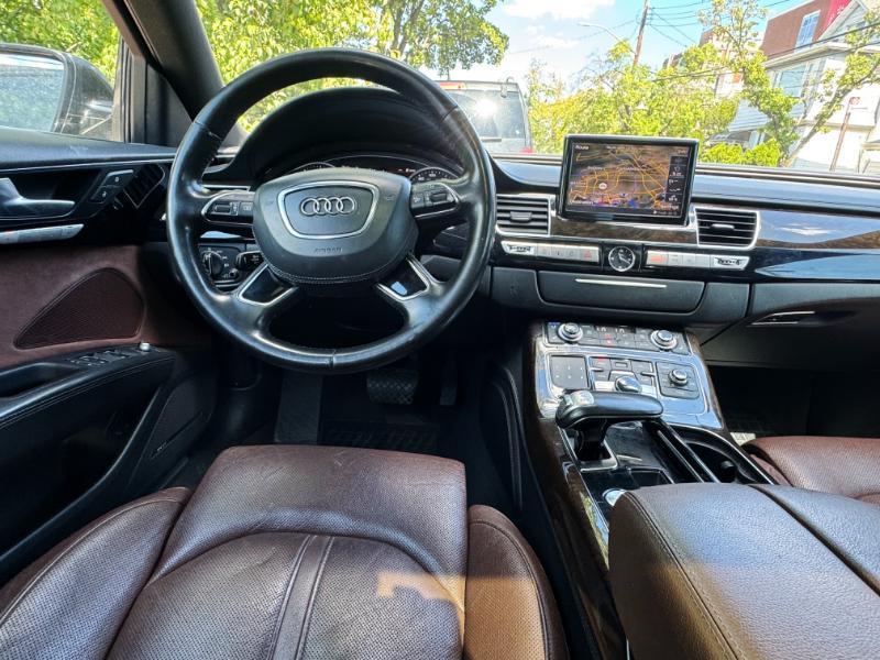 Audi A8 4.0T Sedan L quattro Tiptronic 2013