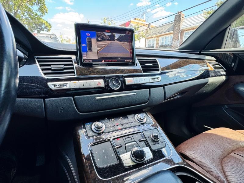 Audi A8 4.0T Sedan L quattro Tiptronic 2013