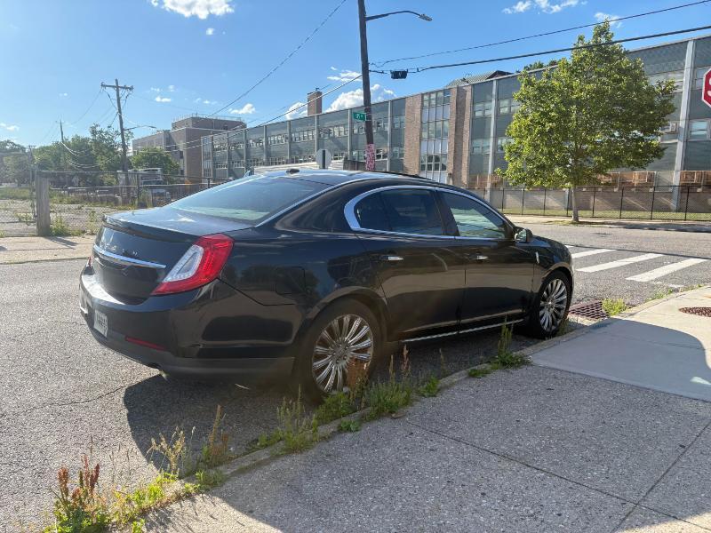 Lincoln MKS AWD 2015