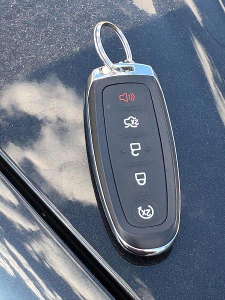 Lincoln MKS AWD 2015