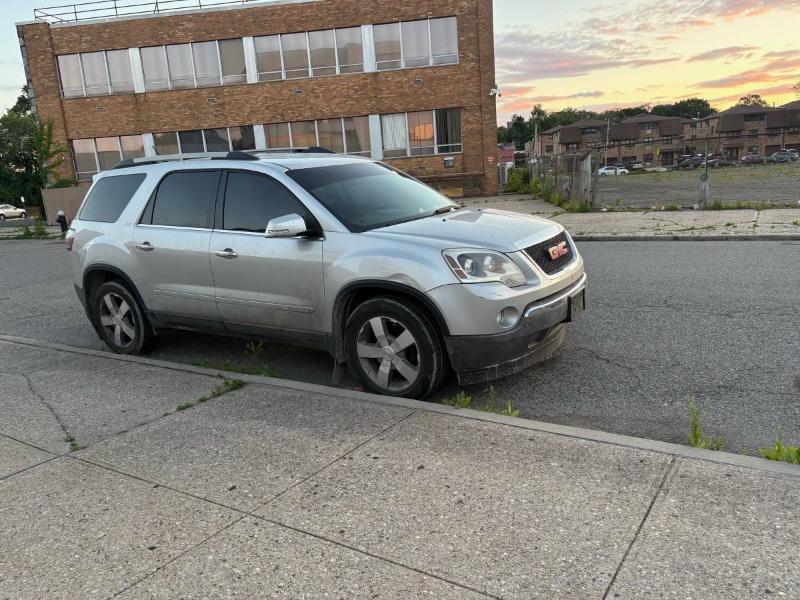 GMC Acadia SLT-1 FWD 2010