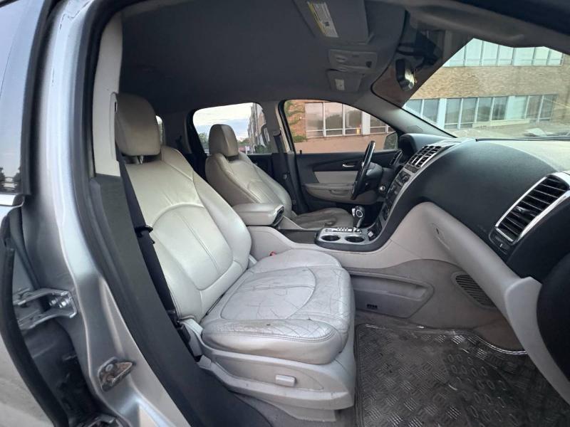 GMC Acadia SLT-1 FWD 2010