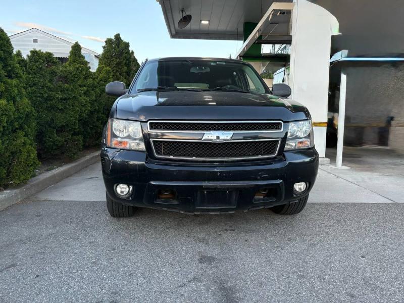 Chevrolet Suburban LTZ 1500 4WD 2013