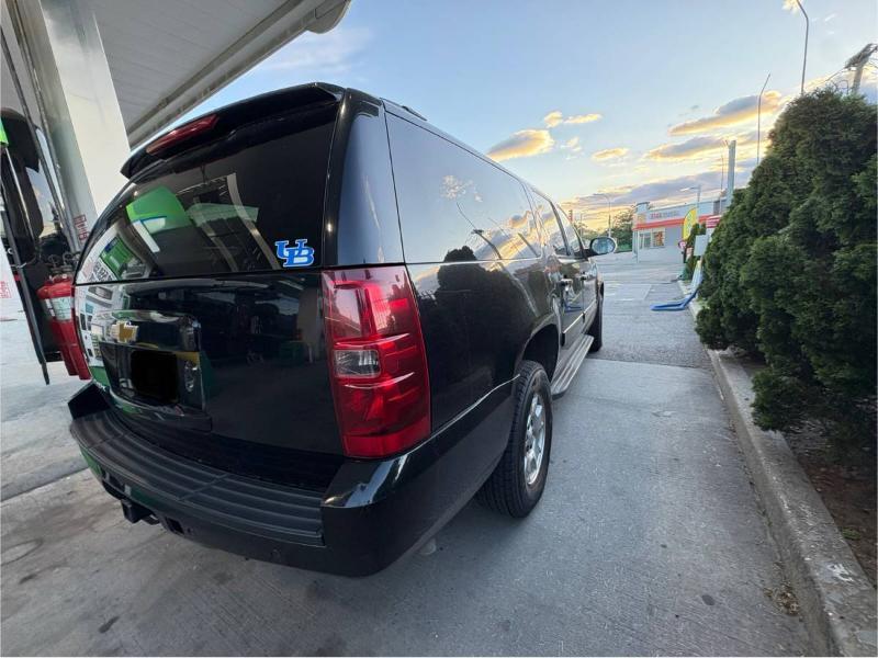 Chevrolet Suburban LTZ 1500 4WD 2013