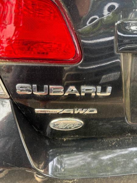 Subaru Legacy 2.5i Premium 2013