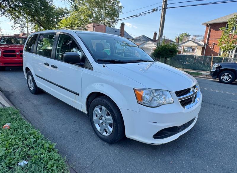 Dodge Grand Caravan SE 2013