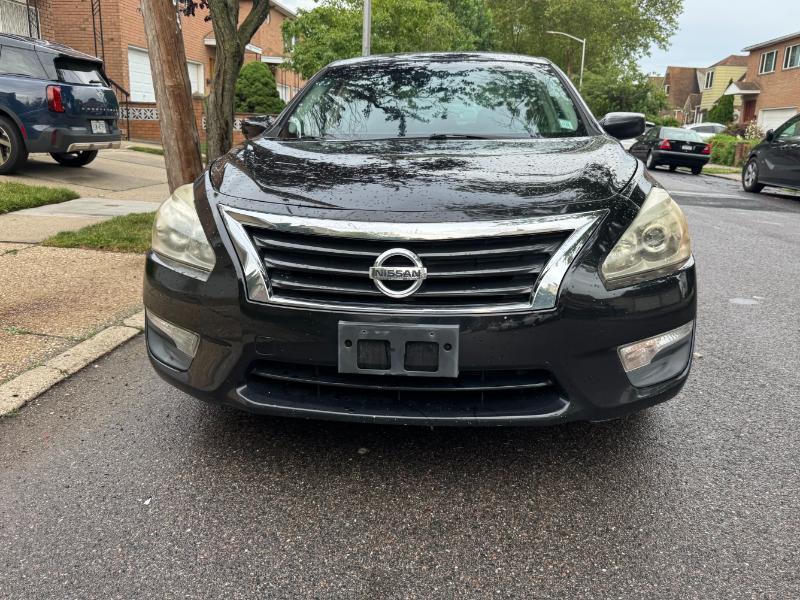 Nissan Altima 2.5 SV 2013