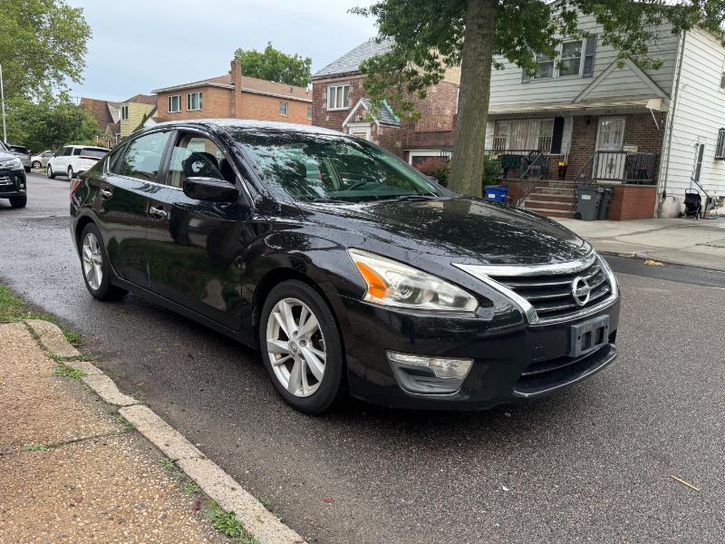 Nissan Altima 2.5 SV 2013