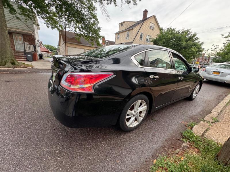 Nissan Altima 2.5 SV 2013