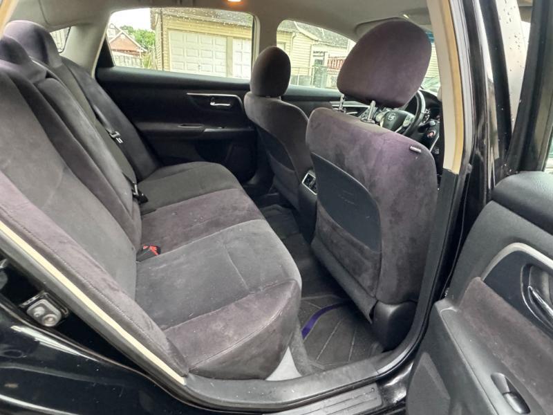 Nissan Altima 2.5 SV 2013